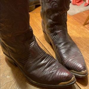 Men’s lizard fan post boots 10 1/2
